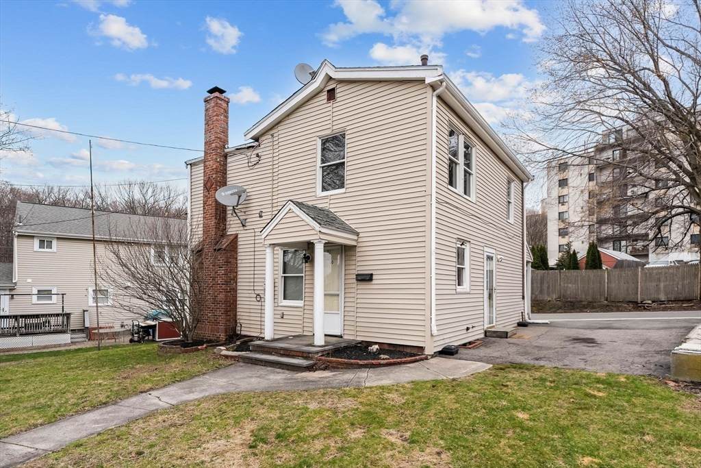 10 Ernest Ave - Photo 1