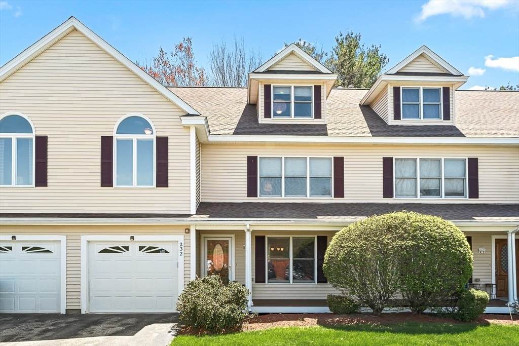 218 Rangeway Rd - Photo 1