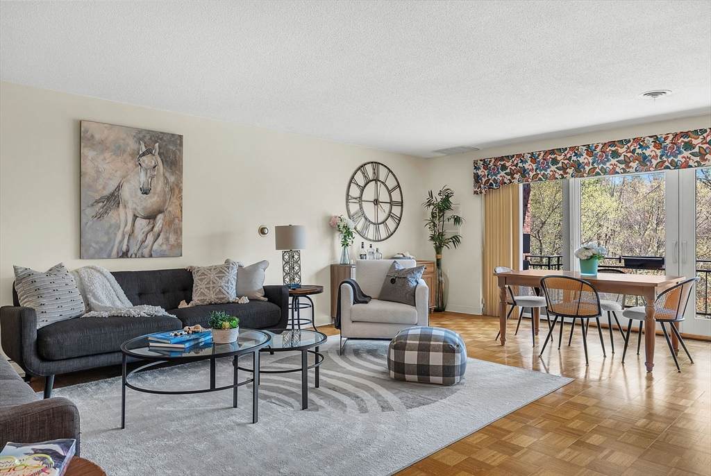 1210 Greendale Avenue - Photo 1