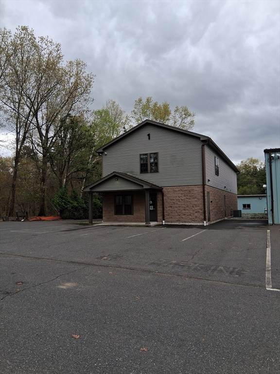 24 Elise St - Photo 1