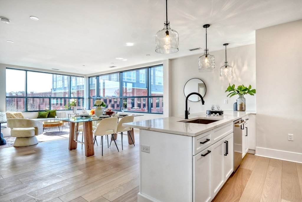 62 Foundry St - Photo 1