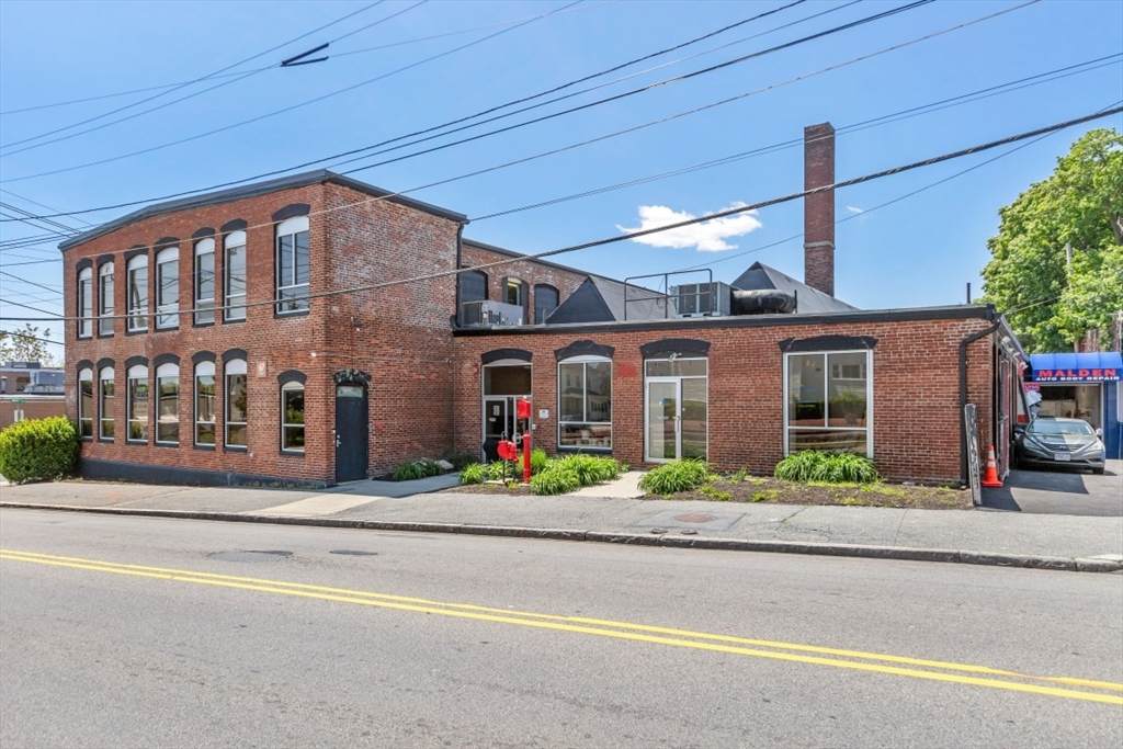67 Maplewood Street - Photo 1