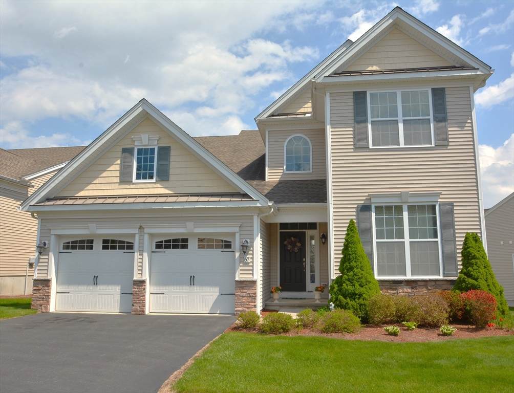 67 Sherwood Drive - Photo 1