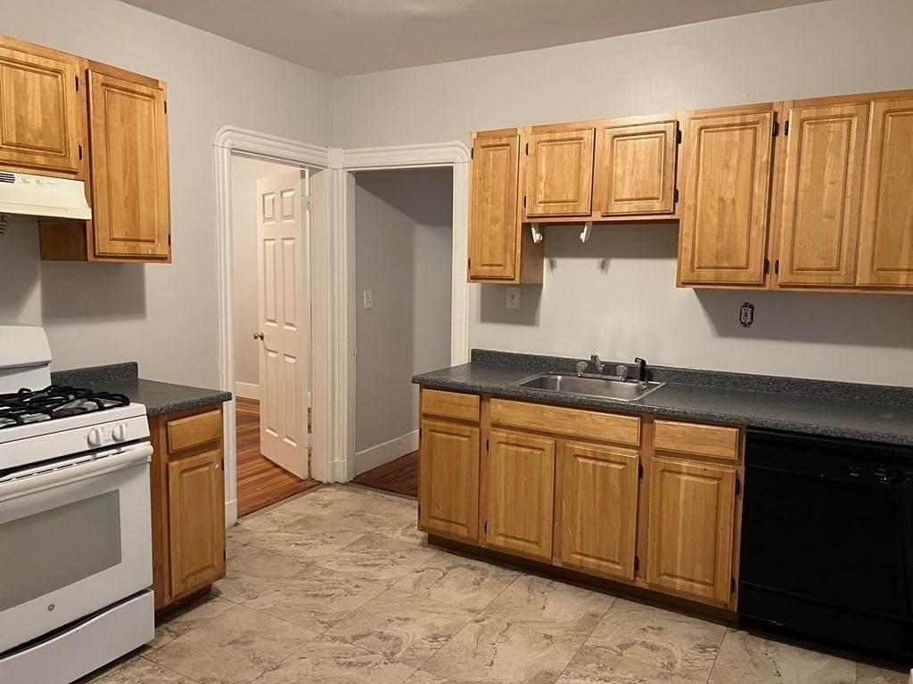 3 Carson St. - Photo 1