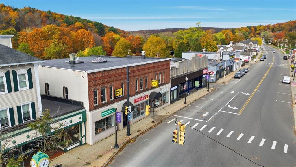 1432 Main St - Photo 1