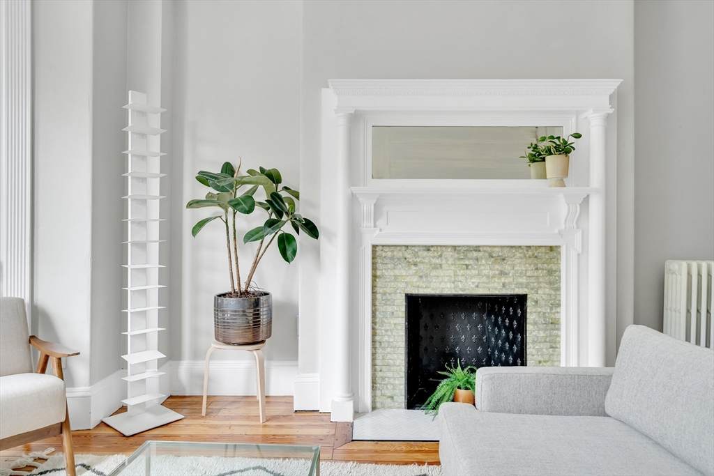 1485 Beacon Street - Photo 1