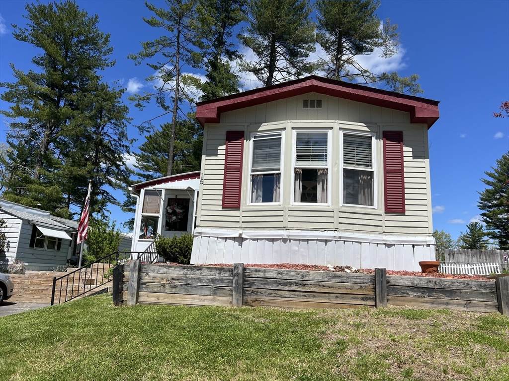 16 Fair Lane - Photo 1