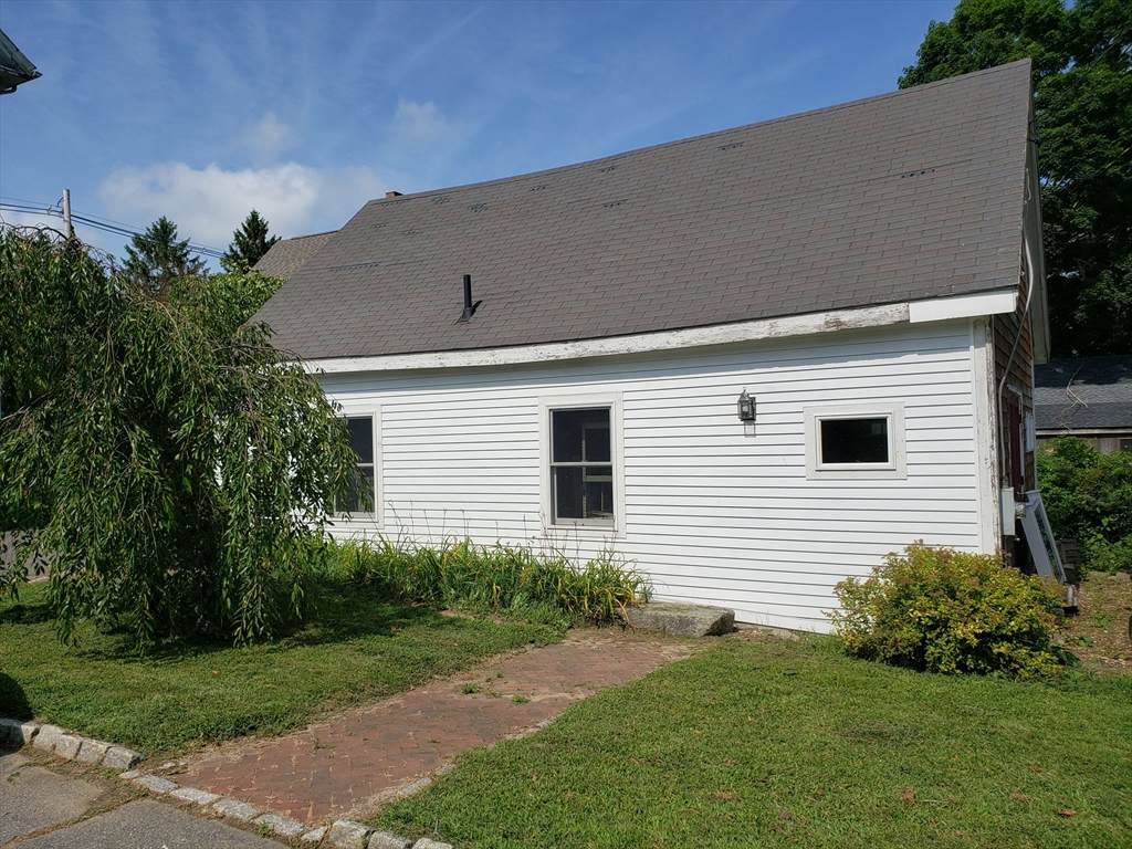 74 Martin - Photo 1
