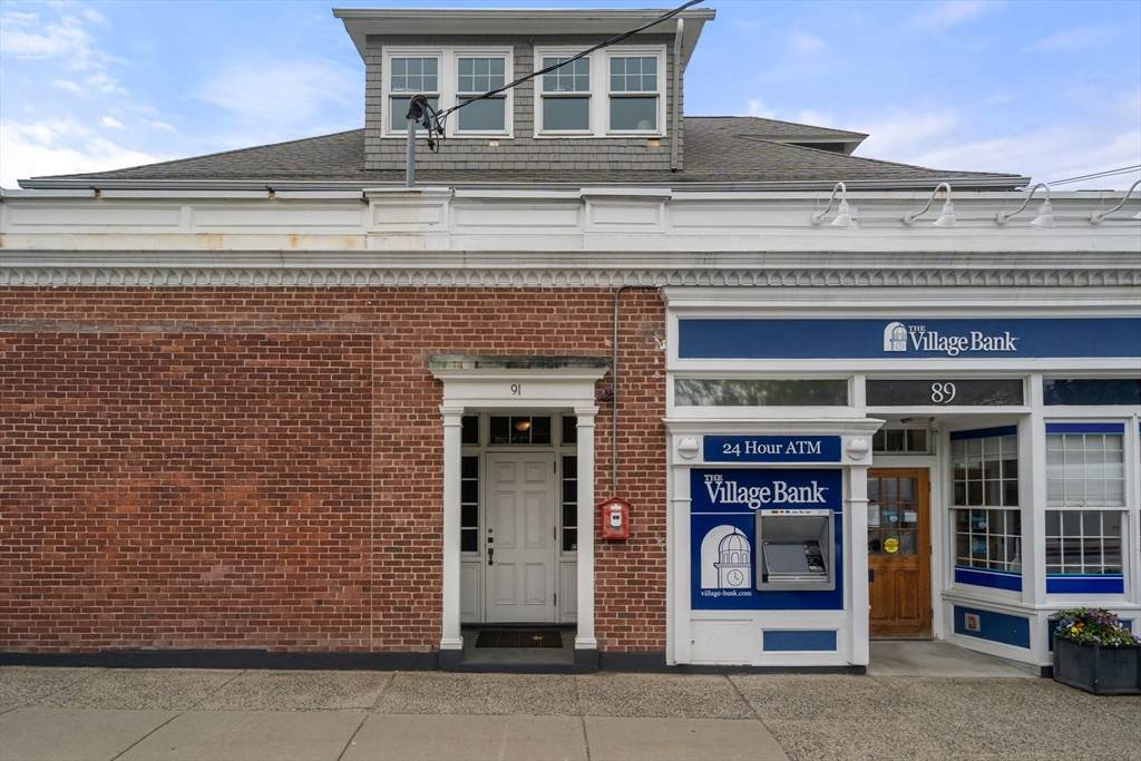 91 Wyman St - Photo 1