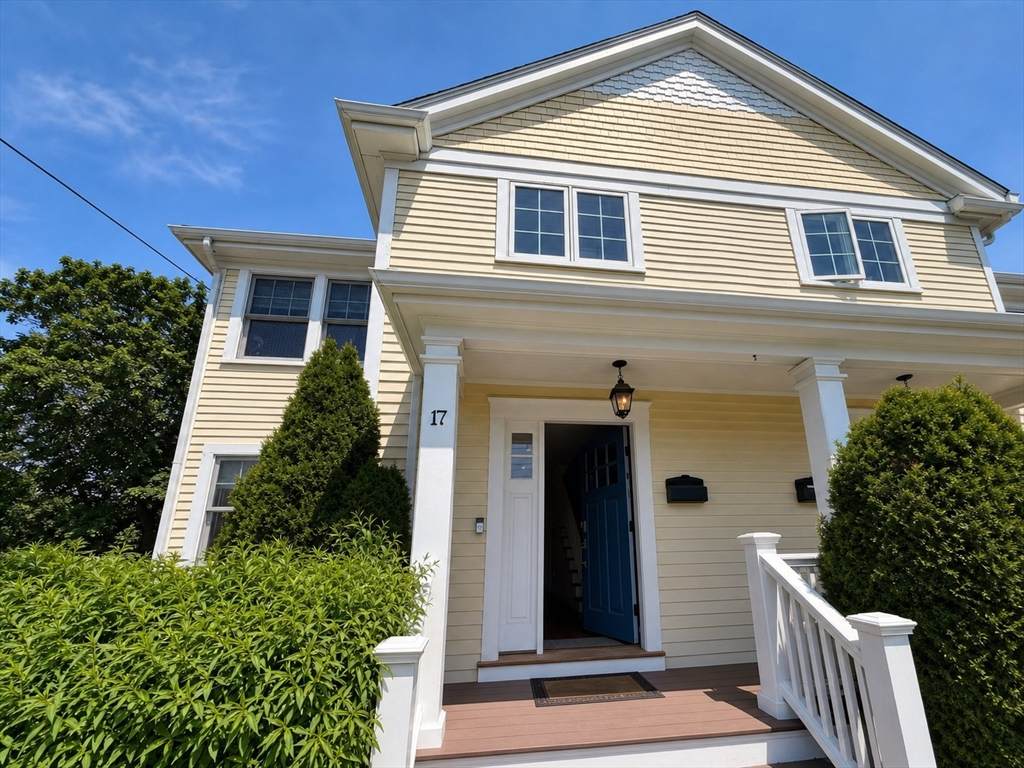 17 Cardinal St - Photo 1