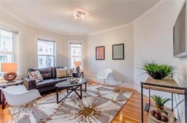 12 Taft St - Photo 1