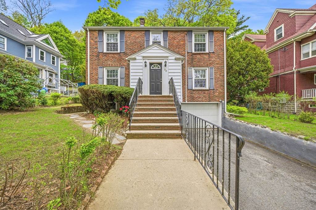 33 Harvard St - Photo 1