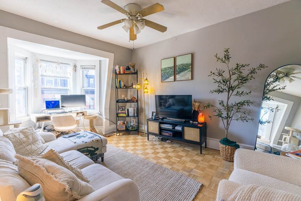 158 I Street - Photo 1