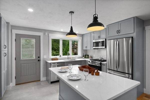 14 Norway Farms Dr - Photo 1