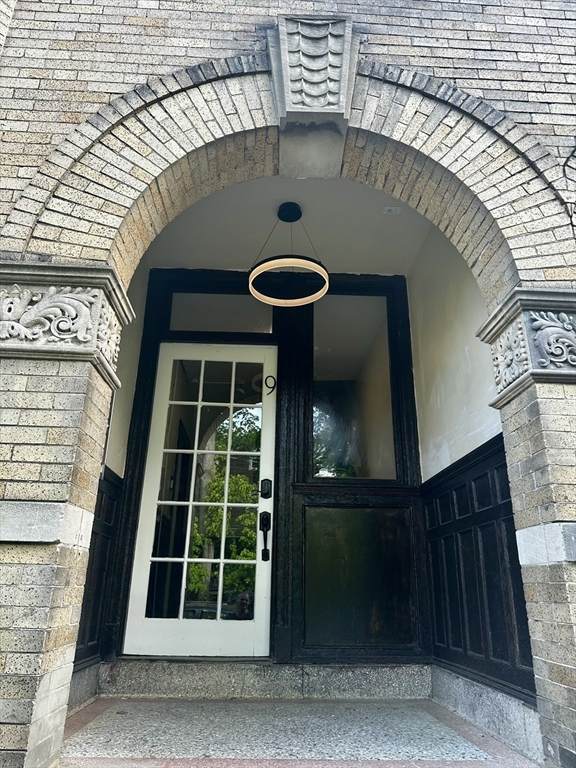 9 Chilcott Pl - Photo 1