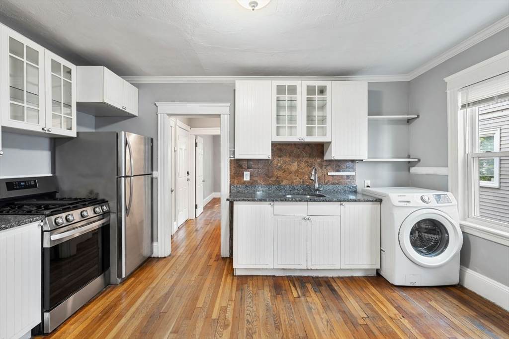 193 Florence St - Photo 1