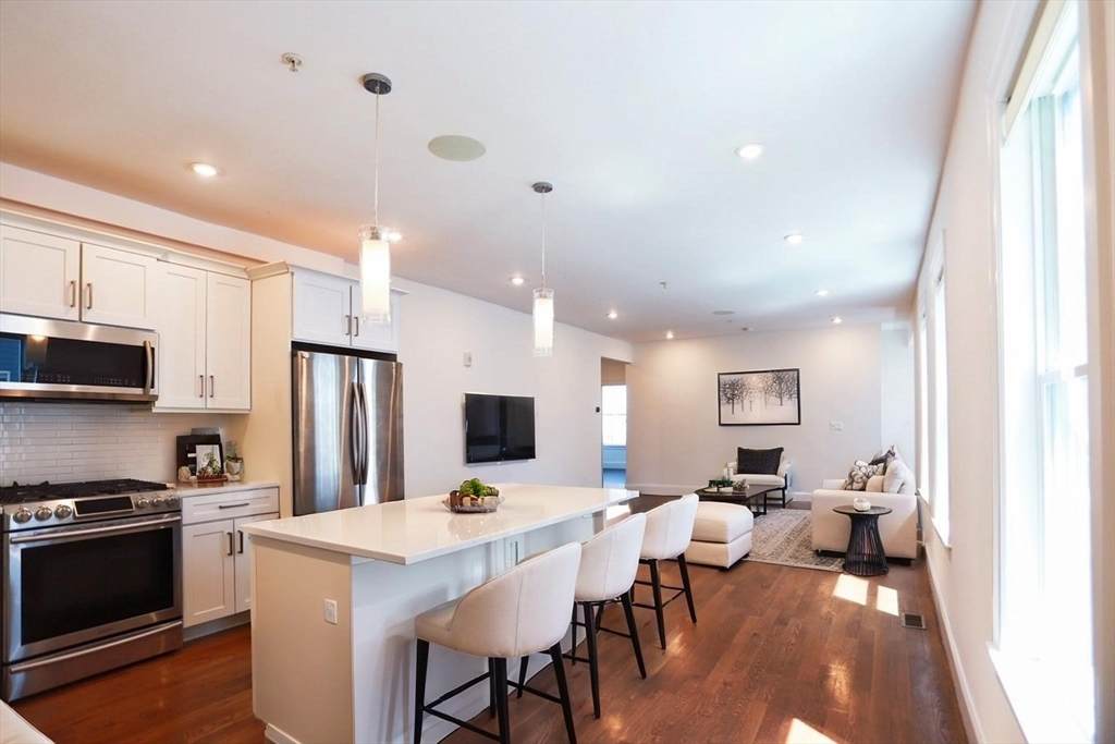 76 Flint St - Photo 1