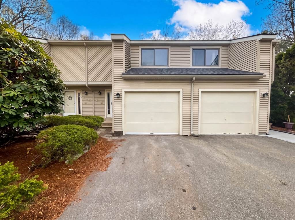 20 Lordvale Blvd - Photo 1