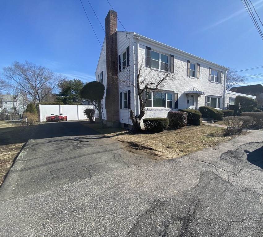 137 Main Street - Photo 1