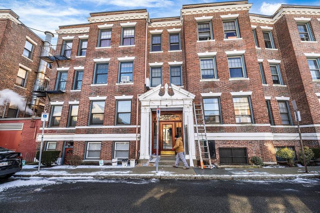 100 Lanark Rd - Photo 1