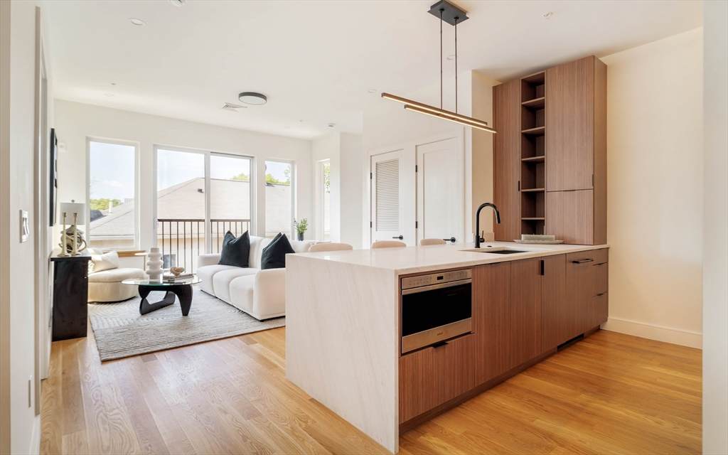 58 Kent - Photo 1