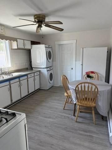 98 Maplewood - Photo 1