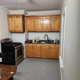 63 Ingalls St - Photo 1