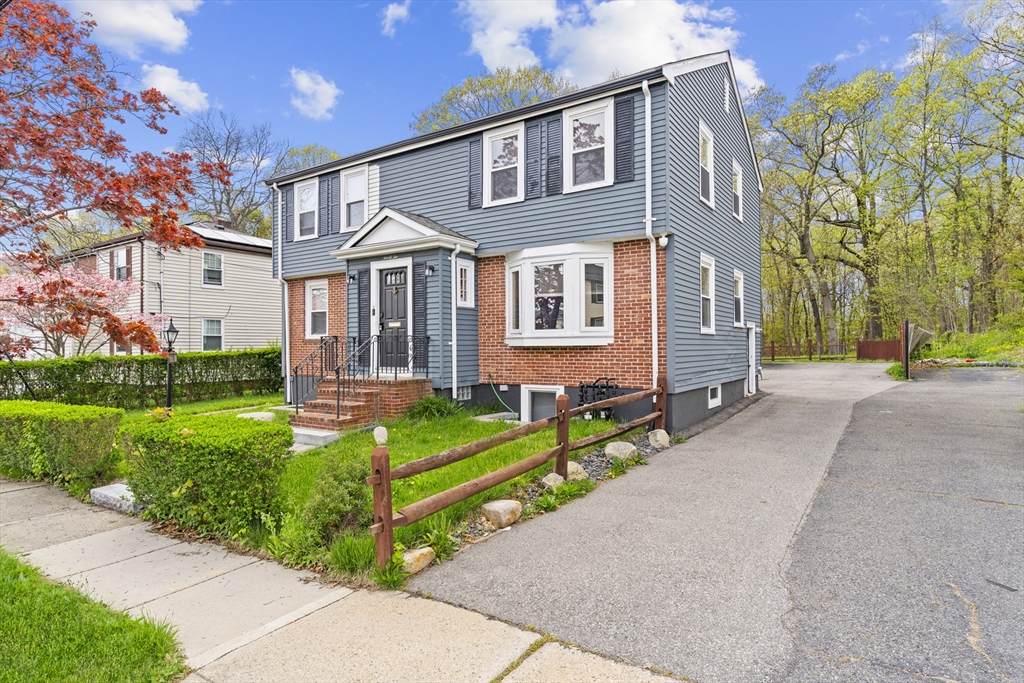 92 Gladeside Ave - Photo 1