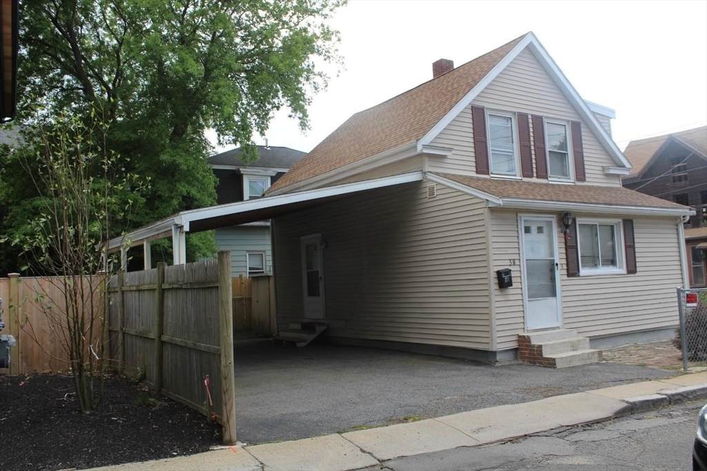38 Fisk Ave - Photo 1