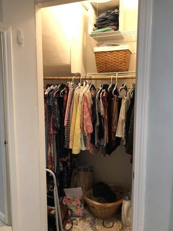 https://bt-photos.global.ssl.fastly.net/mlspin/orig_boomver_1_73522850_2.jpg