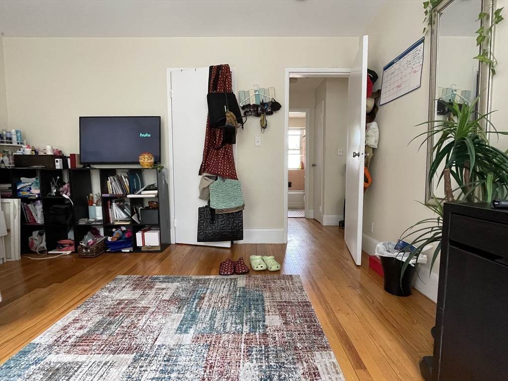 98 Morton St - Photo 1