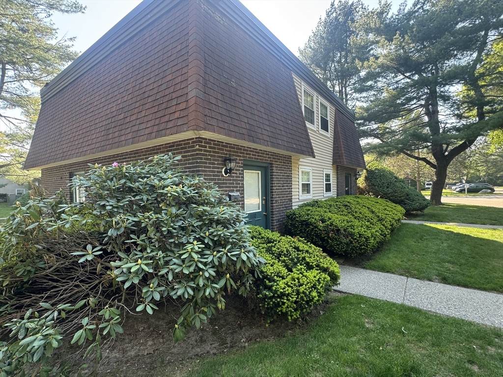 180 Main Street - Photo 1
