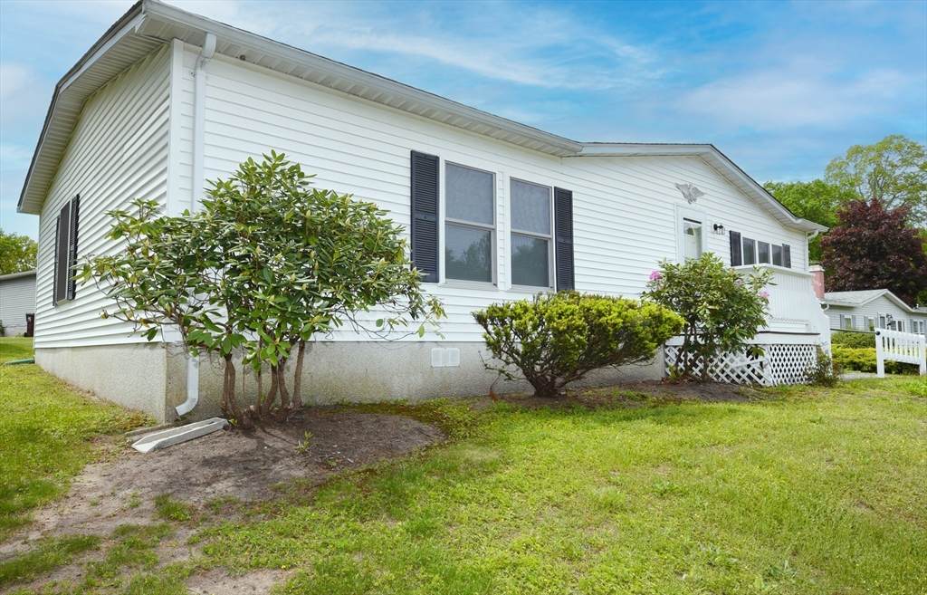 6 Canterbury Lane - Photo 1