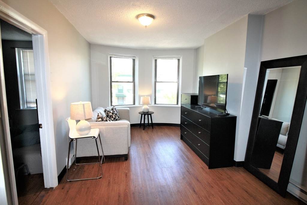 181 Northampton Street - Photo 1