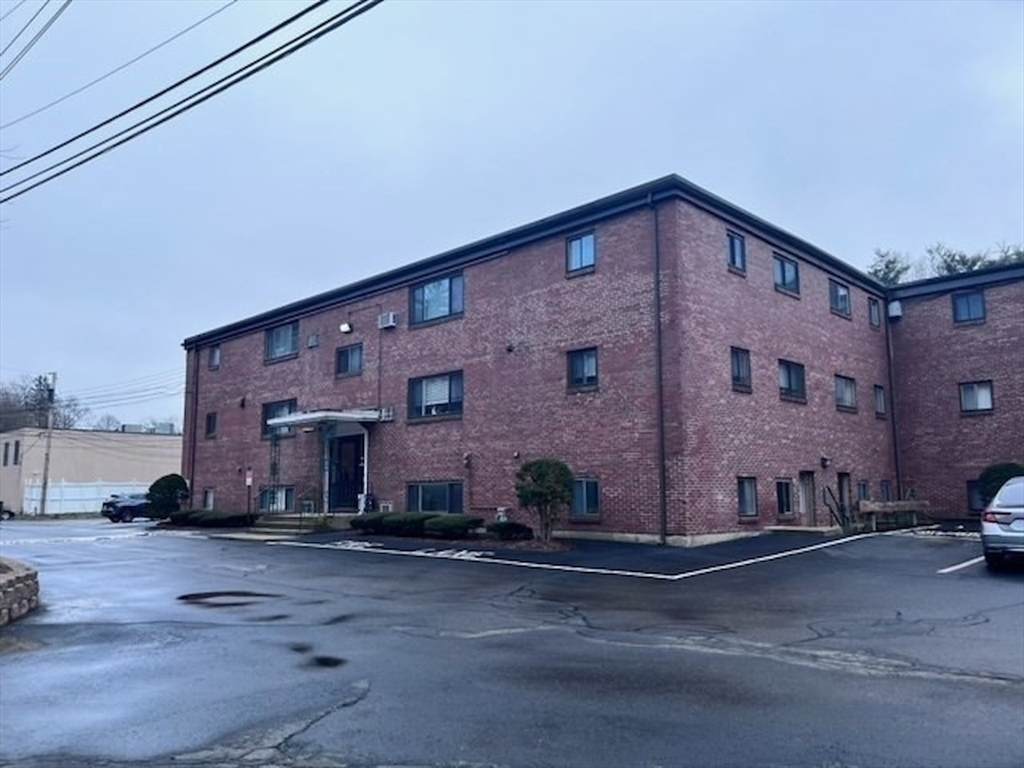 69 Nicholas Rd - Photo 1