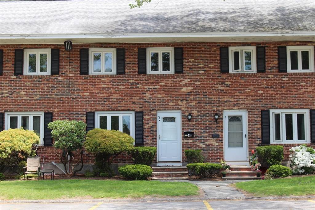 59 Pilgrim Cir - Photo 1