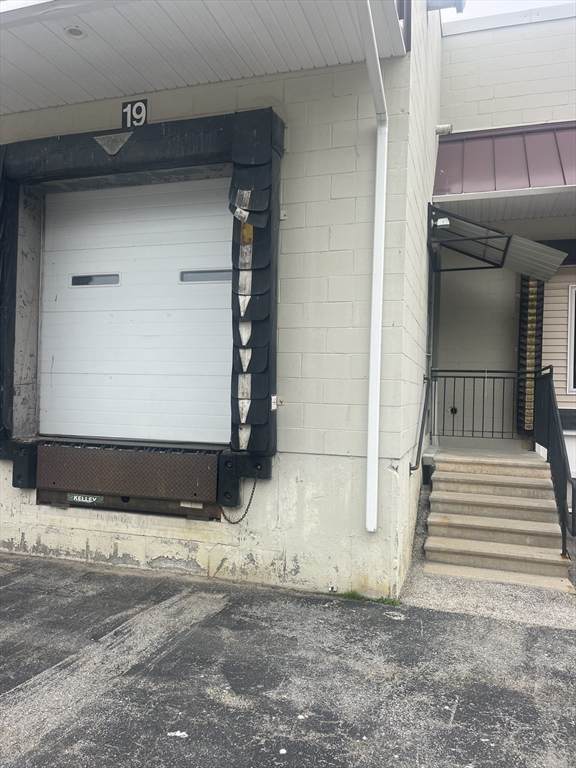 20 Main - Photo 1