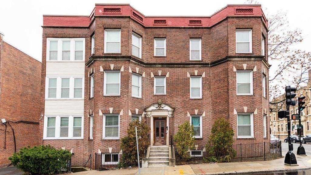 168 Allston St - Photo 1