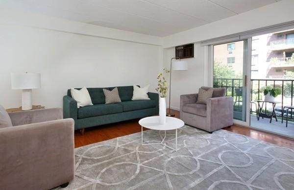 125 Pleasant St - Photo 1