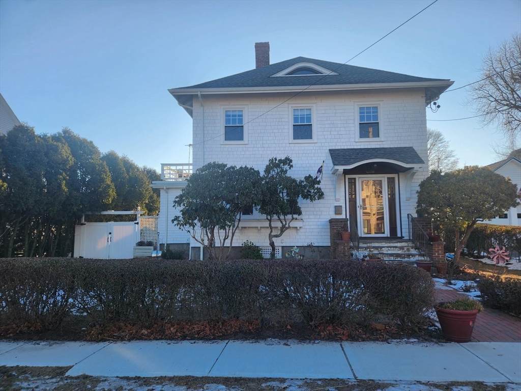 76 Edgemere Road - Photo 1
