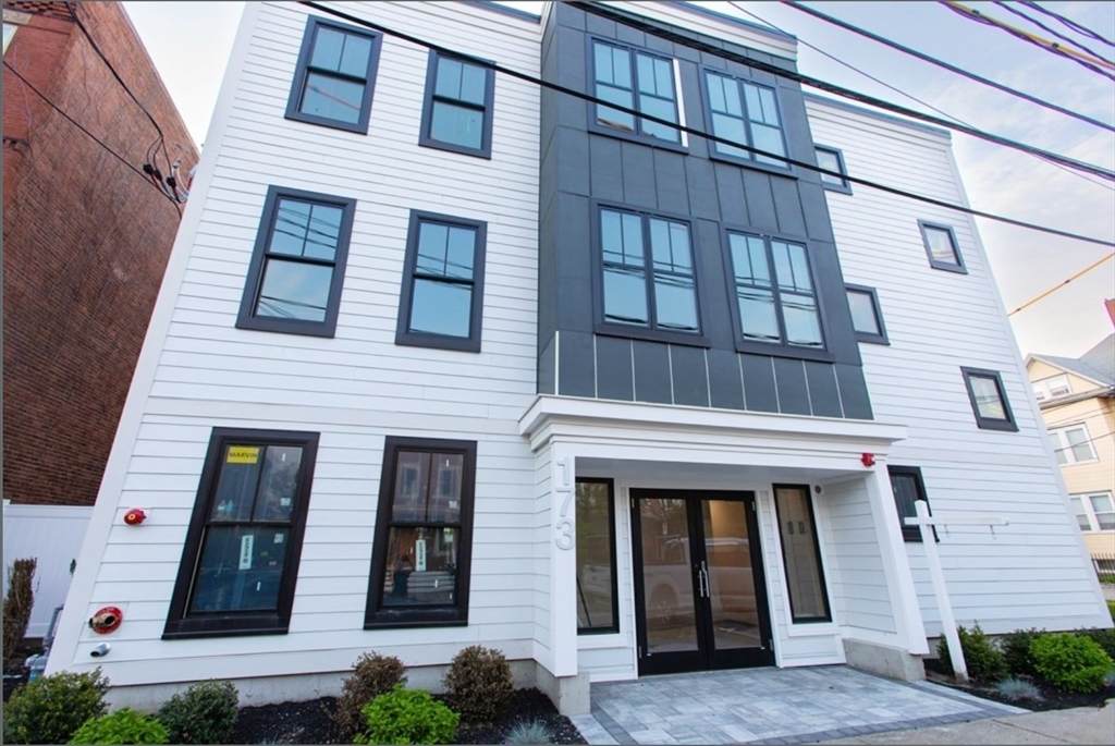 173 Magnolia - Photo 1