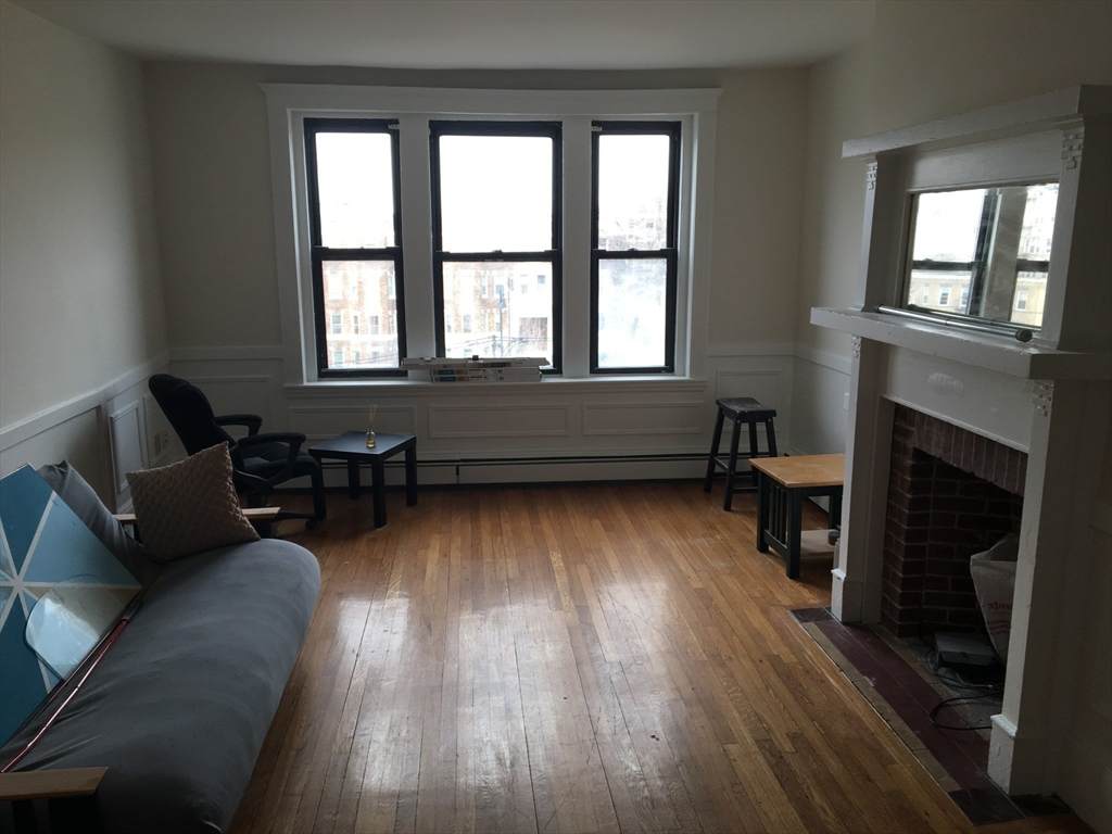 1680 Commonwealth Ave - Photo 1