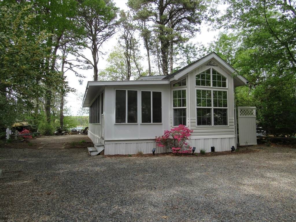 185 Cotuit Rd - Photo 1