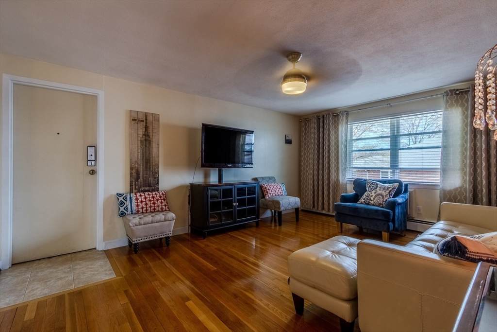 37 Montvale Ave - Photo 1
