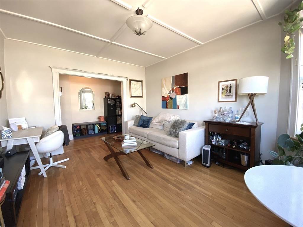 131 Park Dr - Photo 1