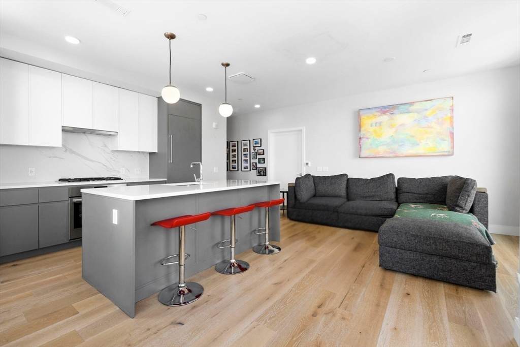 191 Washington St - Photo 1