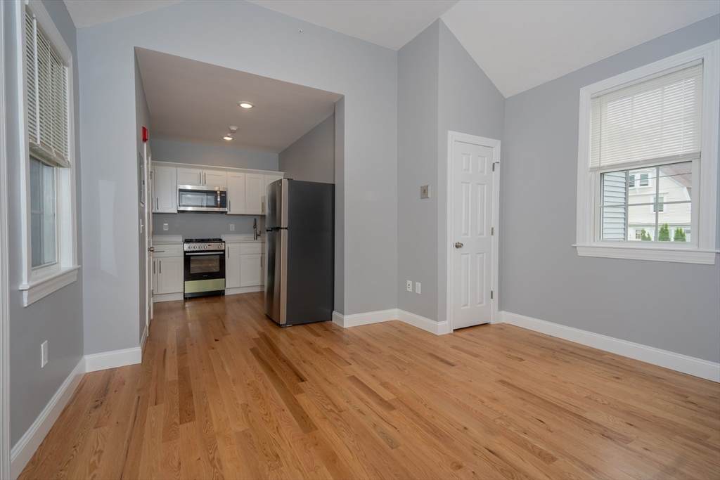 293 Fayette St - Photo 1