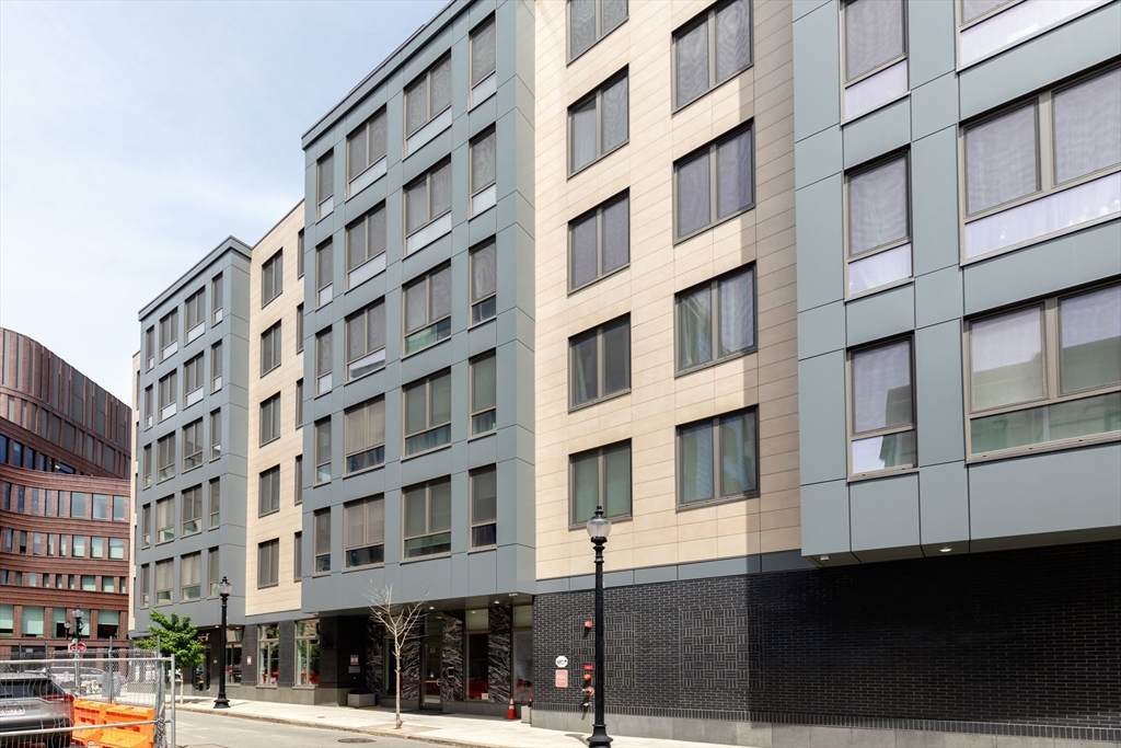 10 Taber St - Photo 1