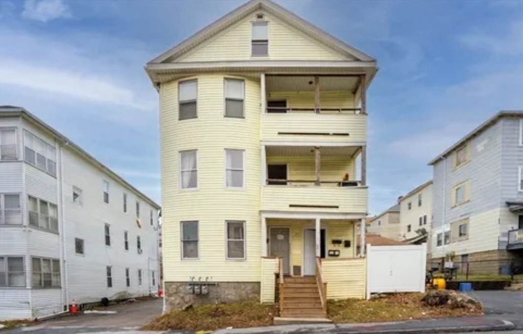 74 74 Esther St - Photo 1