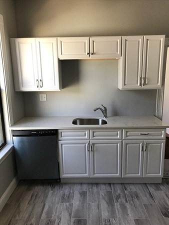 682 Columbia - Photo 1